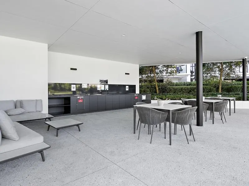 Palm Beach Luxury Apartment With Hinterland Views Gold Coast Australia